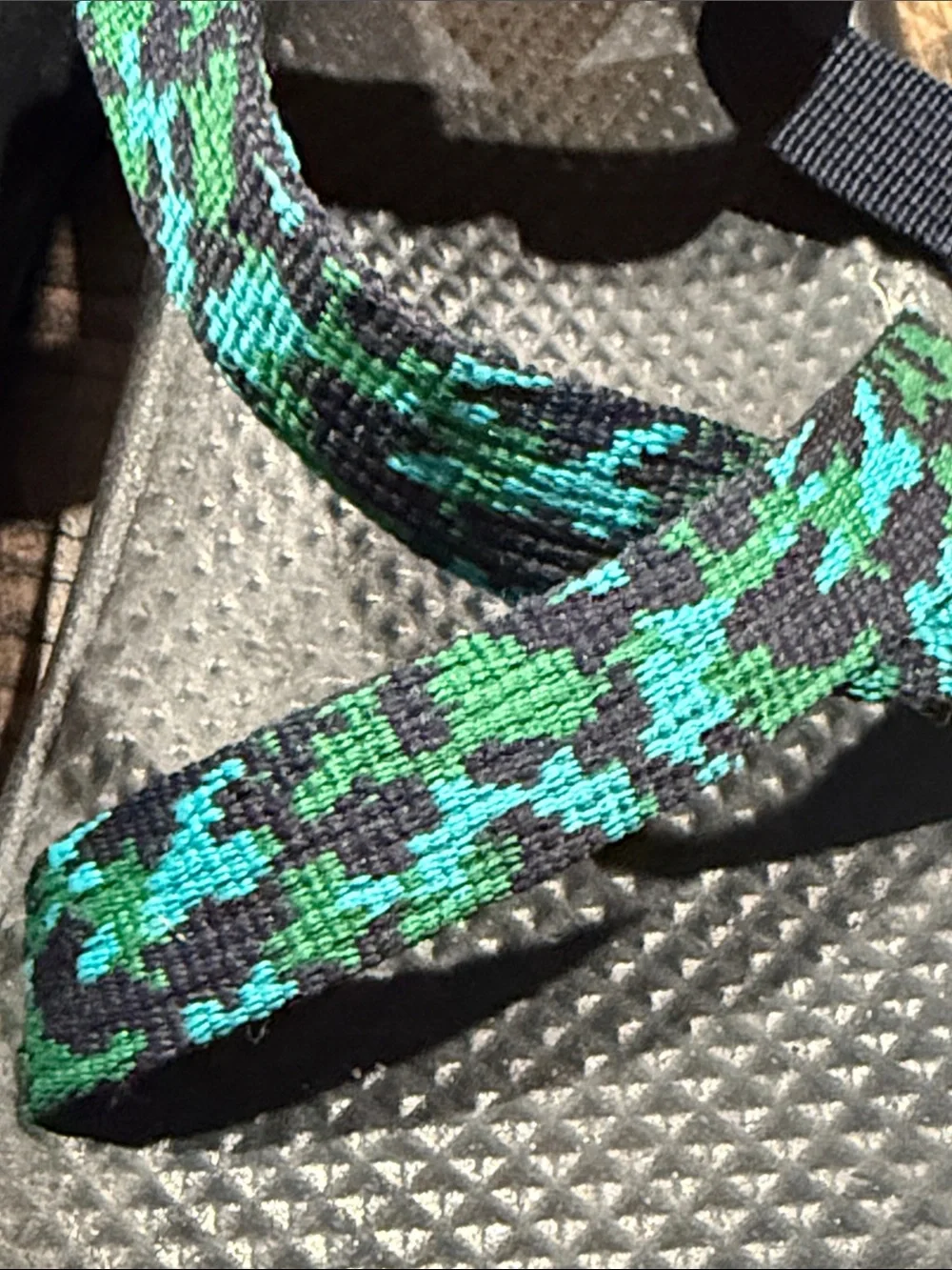 Chaco Kids Sport Sandals Green Blue Black Adjustable Size 4